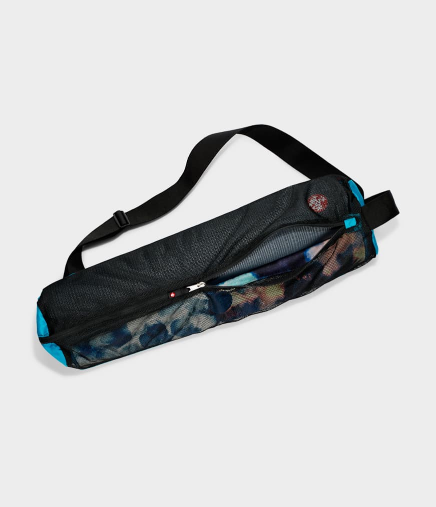 Manduka Breathe Easy Yoga Mat Bag - Harbour - Horizontal - with ProLite yoga mat & Yogietoes mat towel inside | Manduka NZ
