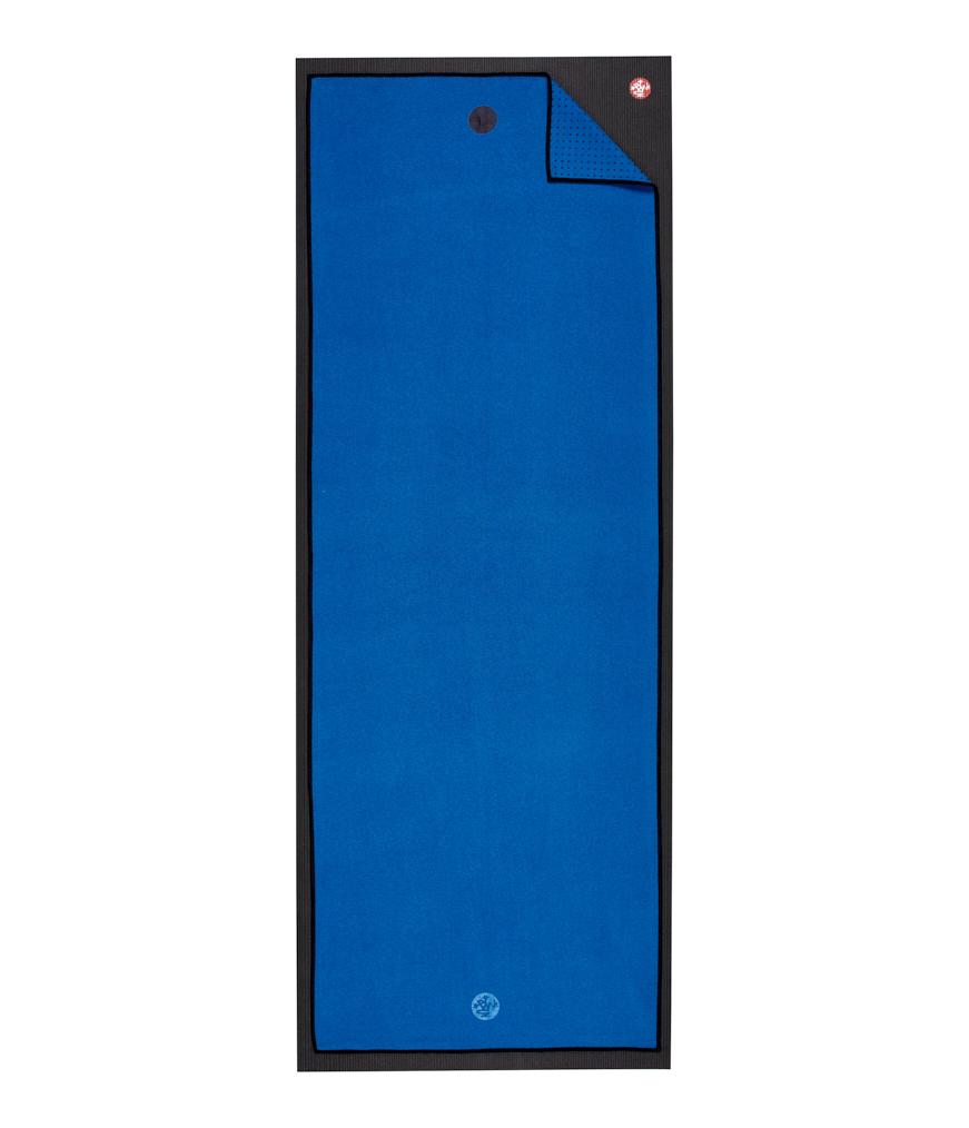 Manduka Yogitoes Mat Towel - Be Bold Blue - lying flat | Manduka NZ