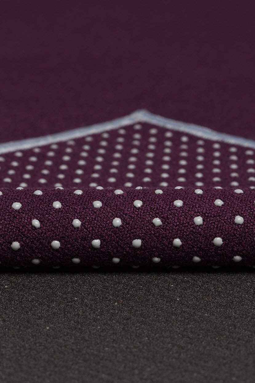 Manduka Yogitoes Mat Towel - Indulge - corner folded over showing underside | Manduka NZ