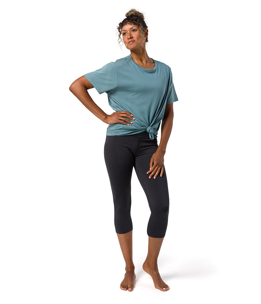 Vinyassa Tee - Beetle - Front View - Gallery Image 6 | Manduka | Manduka NZ