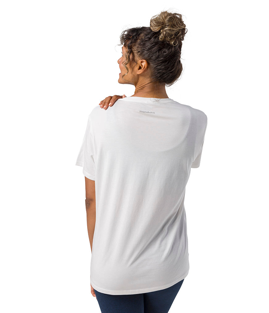 Vinyassa Tee - White - Rear View - Gallery Image 5 | Manduka | Manduka NZ