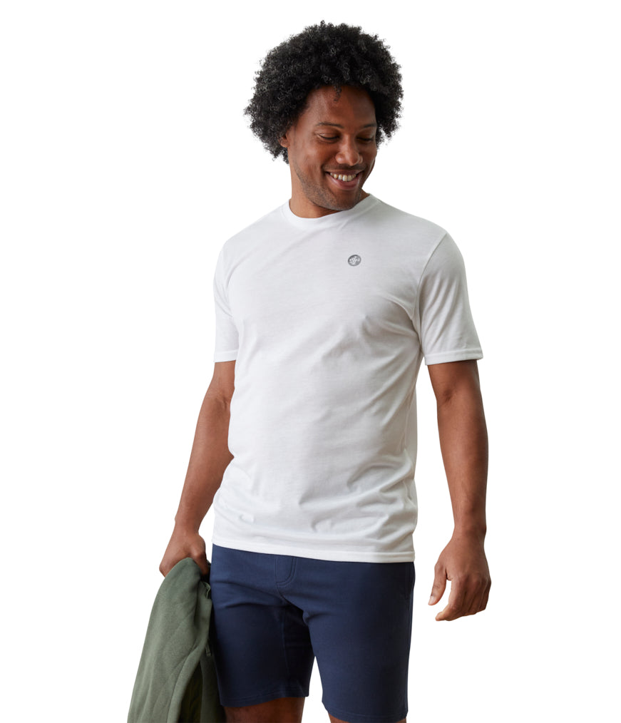 Vinyassa Tee Men - White - Front View - Gallery Image 5 | Manduka | Manduka NZ