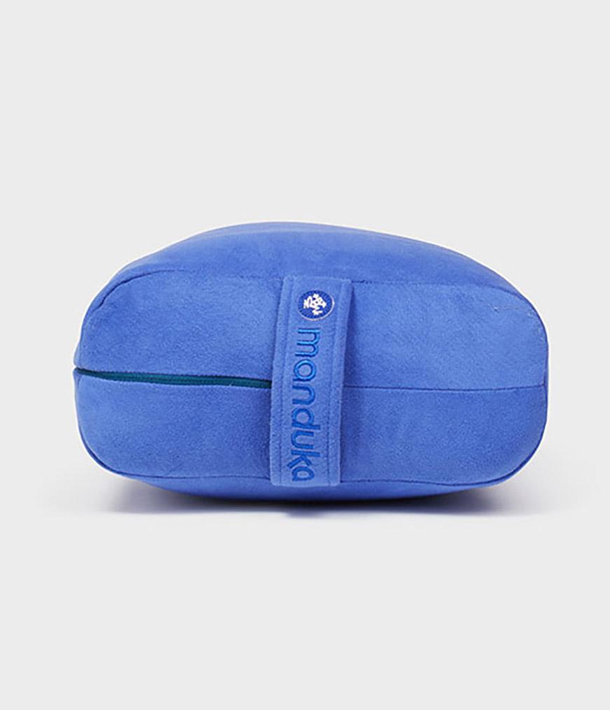 Manduka Enlight Rectangular Bolster - Surf - end on + handle | Manduka NZ