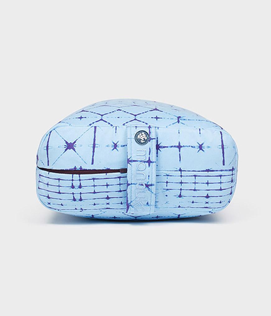 Manduka Enlight Rectangular Bolster - Star Dye Clear Blue - end on + handle | Manduka NZ