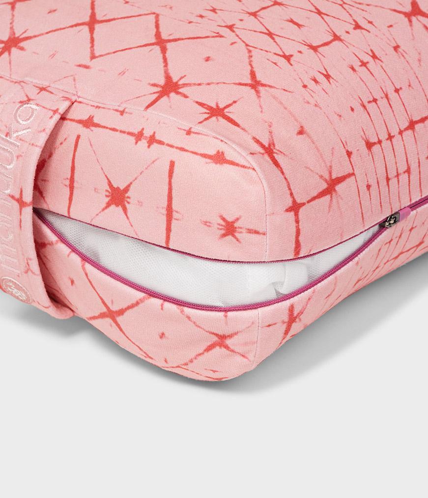 Manduka Enlight Rectangular Bolster - Star Dye Coral - exposed filling | Manduka NZ