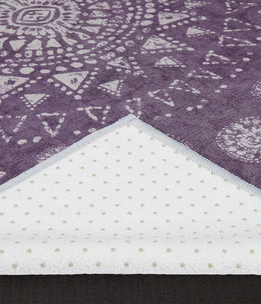 Manduka Yogitoes Mat Towel - Geija Purple - corner folded over showing underside | Manduka NZ
