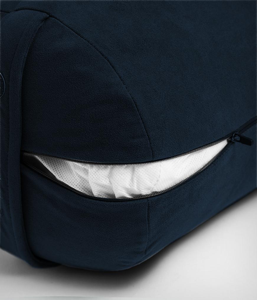 Manduka Enlight Round Bolster - Midnight - exposed filling | Manduka NZ
