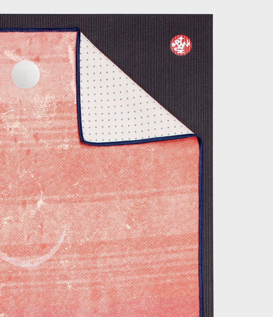 Manduka Yogitoes Mat Towel - Gradient Moon - lying flat, corner folded over | Manduka NZ